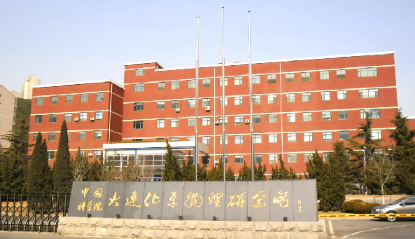 喜讯：中科院大连化物所开发出功率密度每升4千瓦的氢燃料电池电堆！